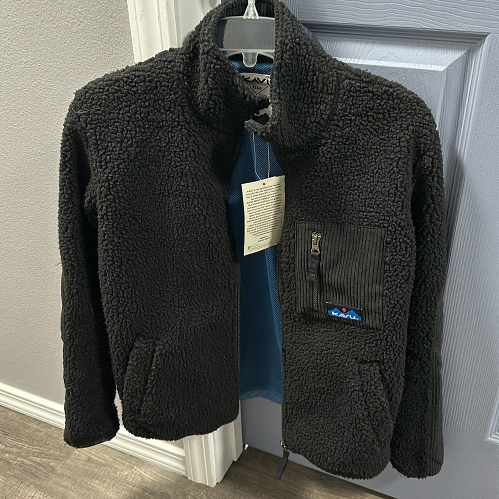 Kavu black fleece w/ corduroy detail
